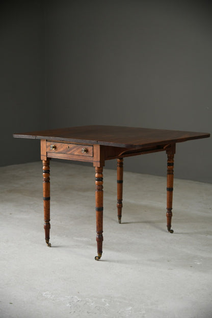 Early 19th Century Mahogany Pembroke Table