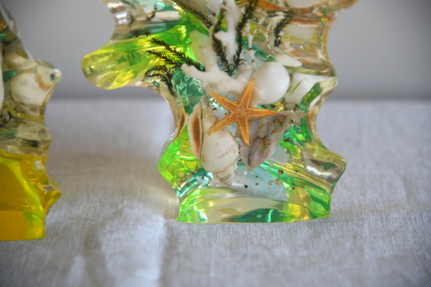 Kitsch Vintage Lucite Aquarium