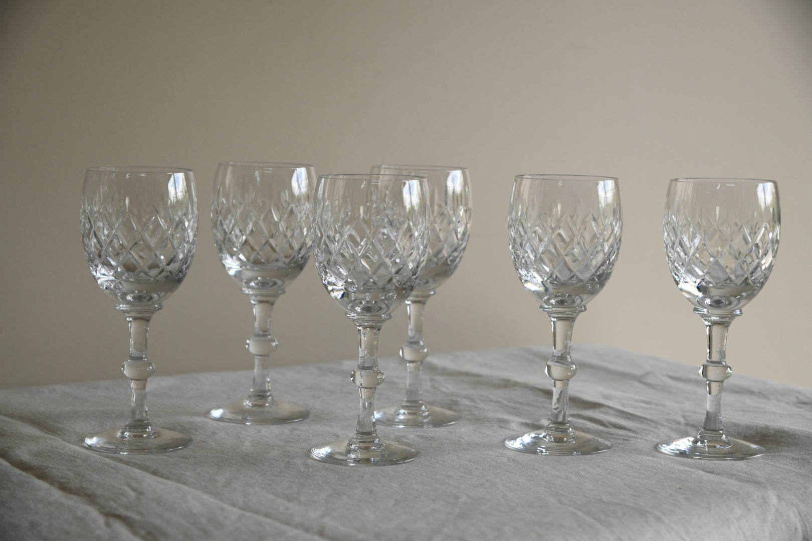 6 Wine Glasses