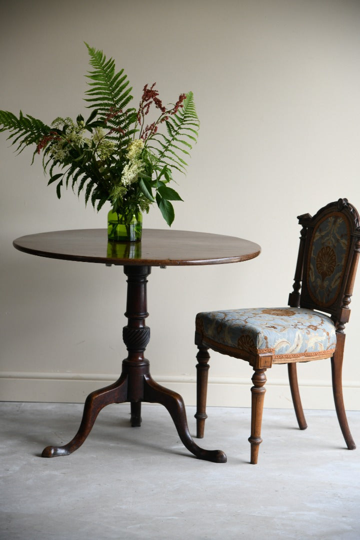 Antique Mahogany Tilt Top Table