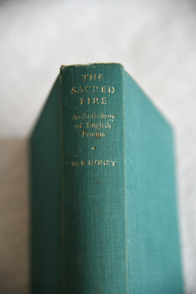 The Sacred Fire - An Anthology of English Poems