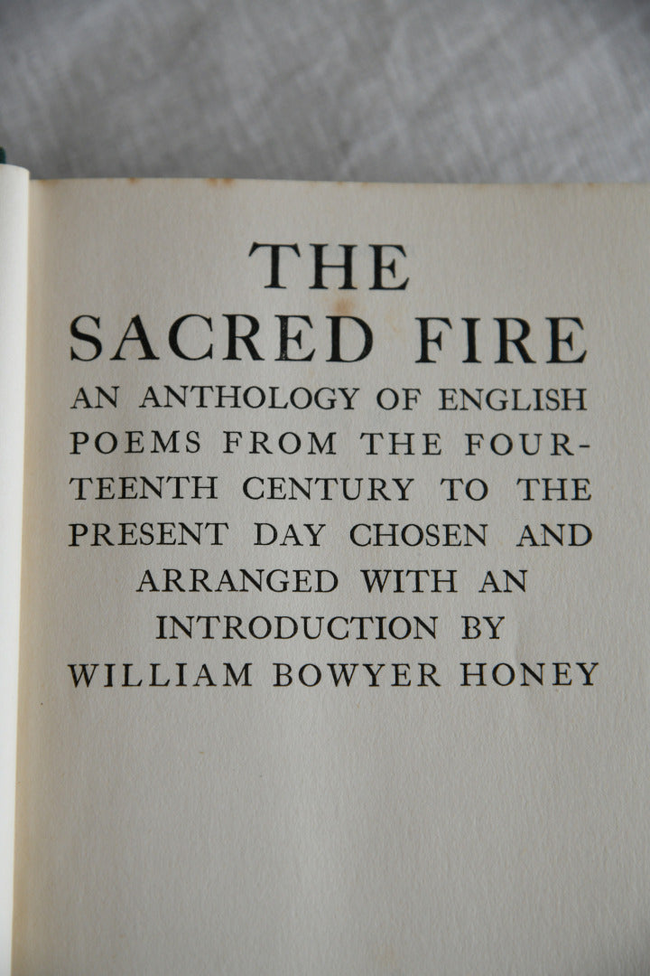 The Sacred Fire - An Anthology of English Poems