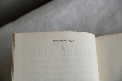 The Sacred Fire - An Anthology of English Poems