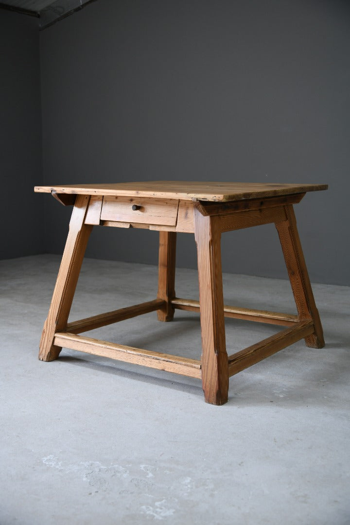Pine Arts & Crafts Dining Table