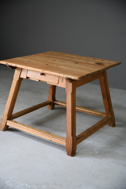 Pine Arts & Crafts Dining Table