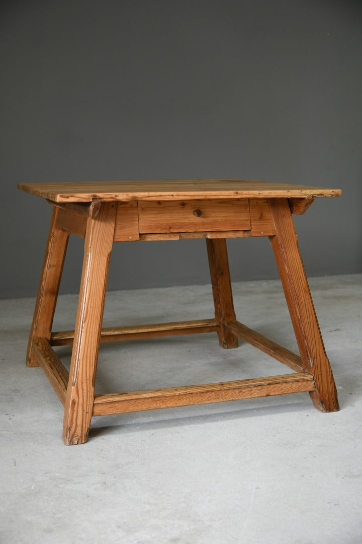 Pine Arts & Crafts Dining Table