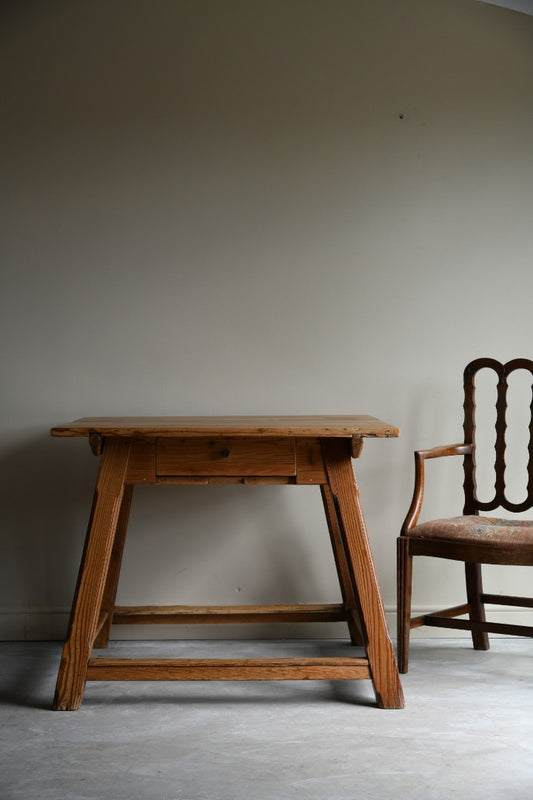 Pine Arts & Crafts Dining Table