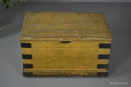 Scumbled Antique Box - Kernow Furniture