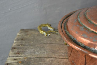 Large Antique Copper Pot & Lid (2) - Kernow Furniture