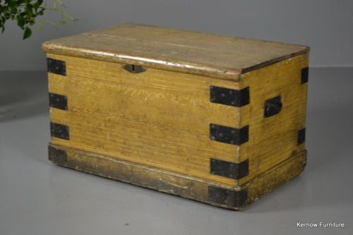 Scumbled Antique Box - Kernow Furniture