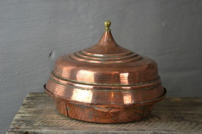 Antique Copper Pot & Lid - Kernow Furniture