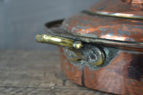 Decorative Antique Copper Pot & Lid - Kernow Furniture
