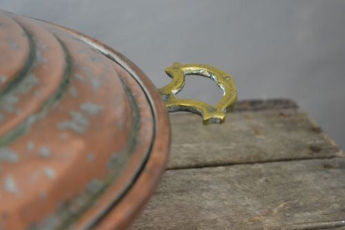 Large Antique Copper Pot & Lid (2) - Kernow Furniture