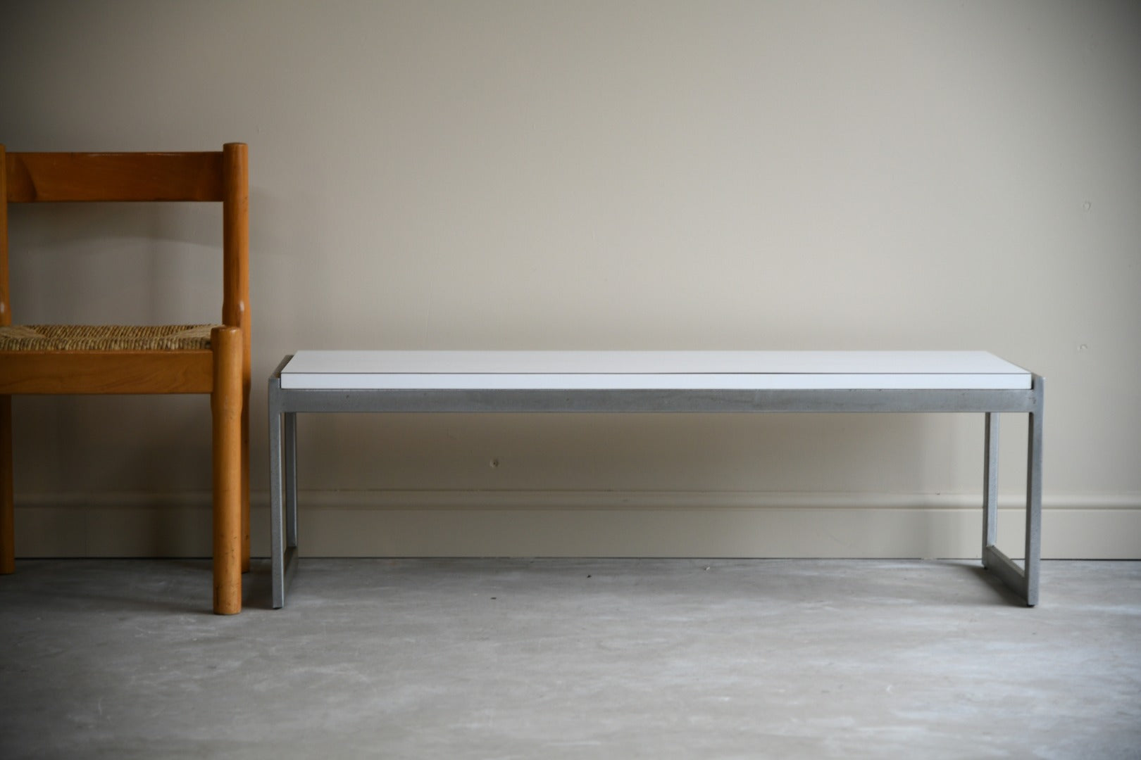 Retro White Rectangular Coffee Table