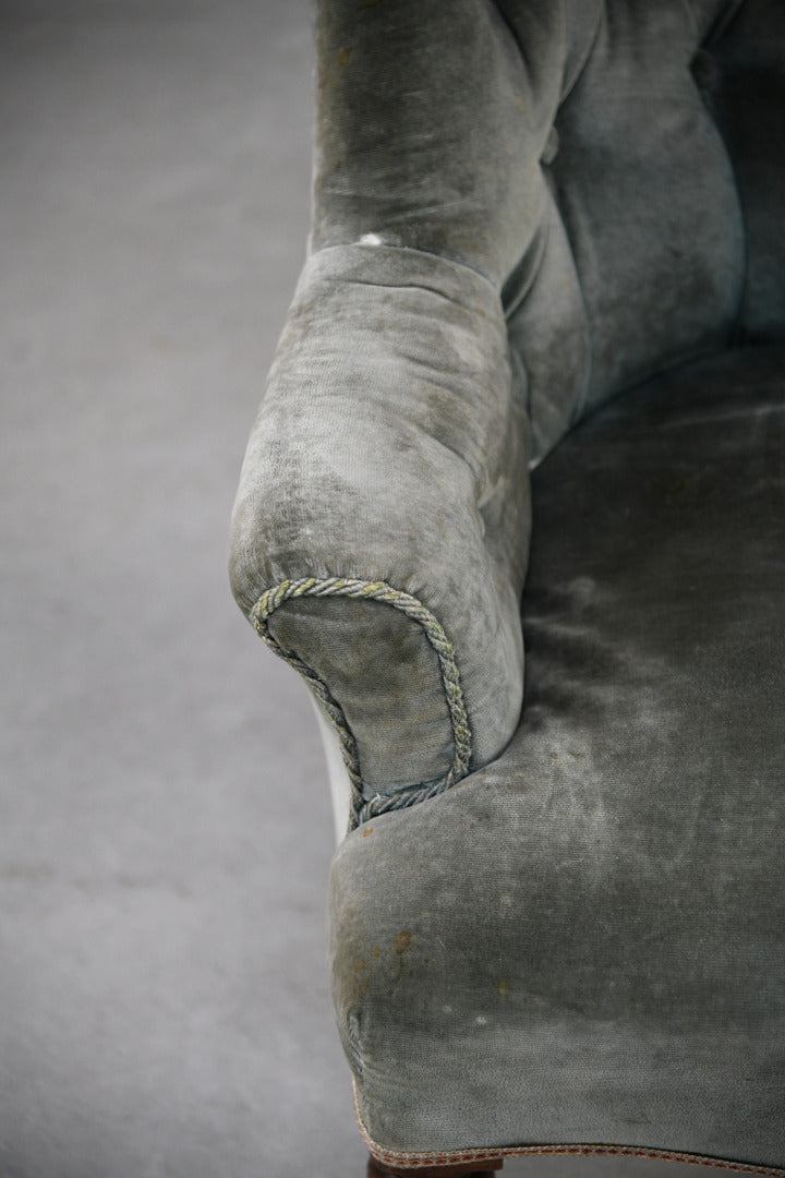 Antique Button Back Nursing Bedroom Chair