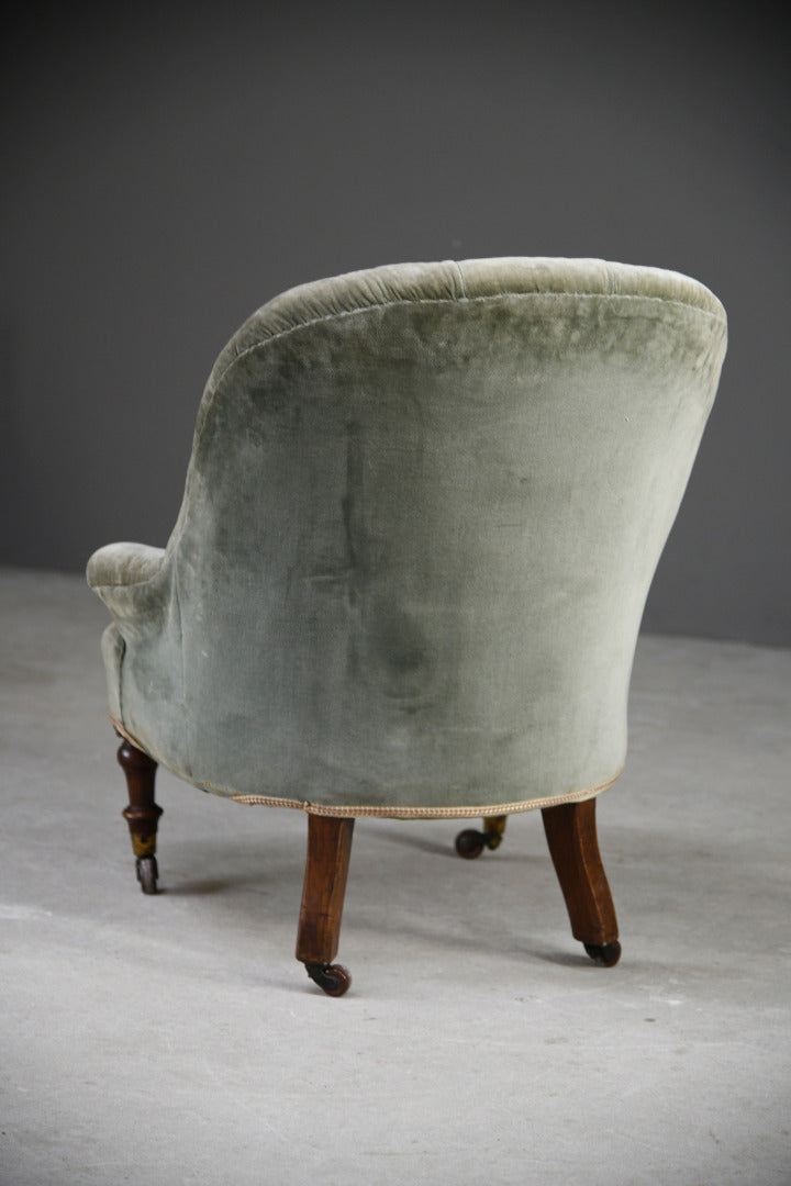 Antique Button Back Nursing Bedroom Chair