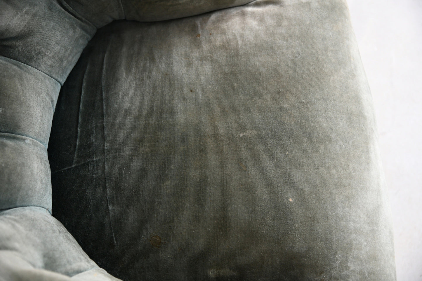 Antique Button Back Nursing Bedroom Chair