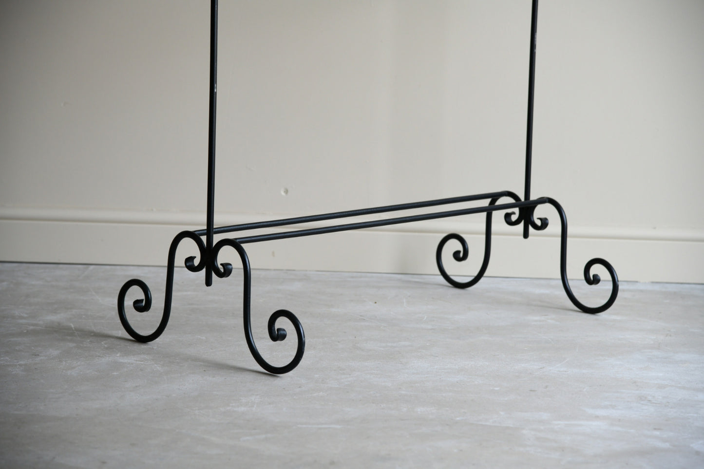 Iron Towel Rail