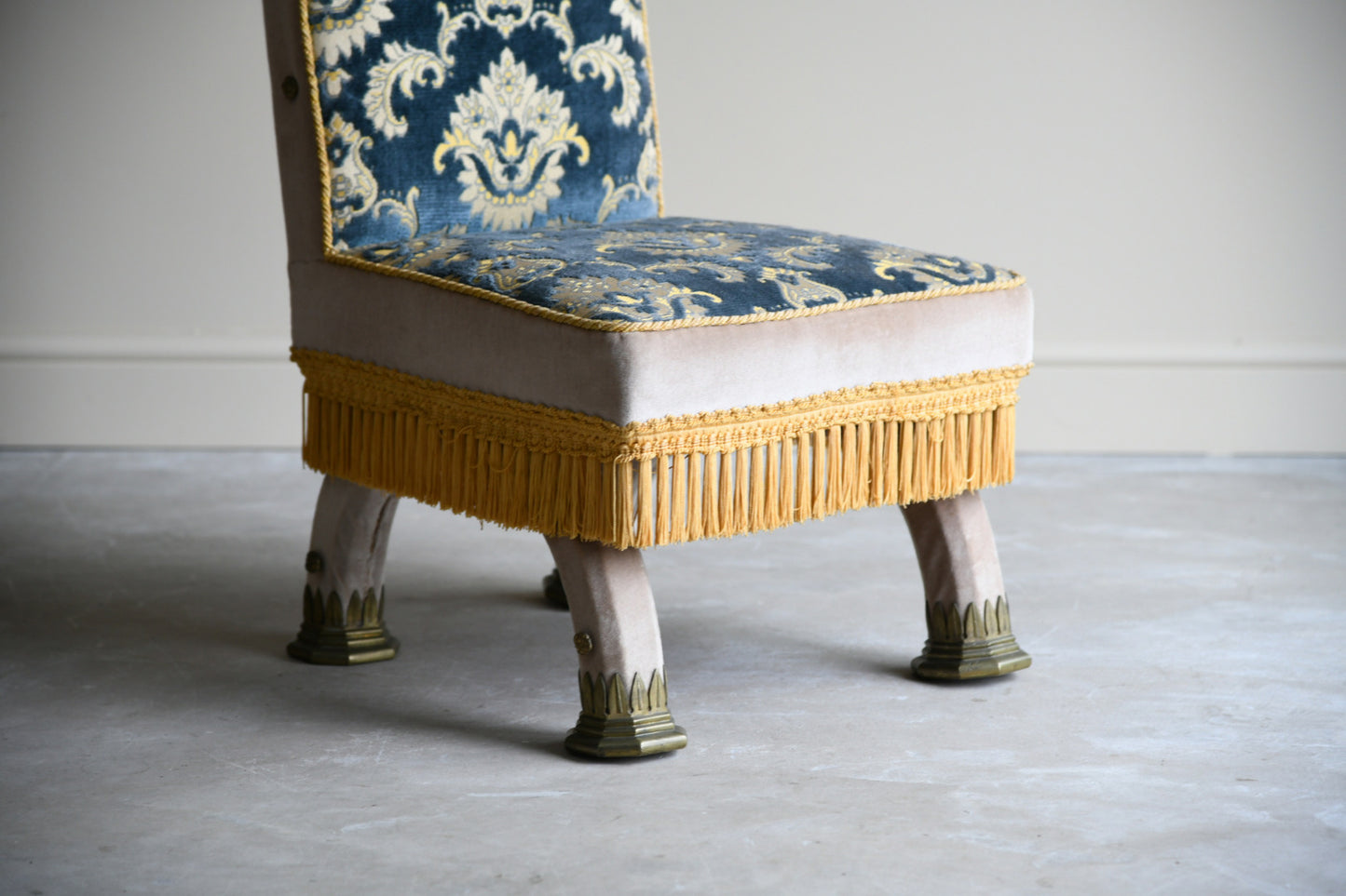 Antique Gothic Prayer Chair