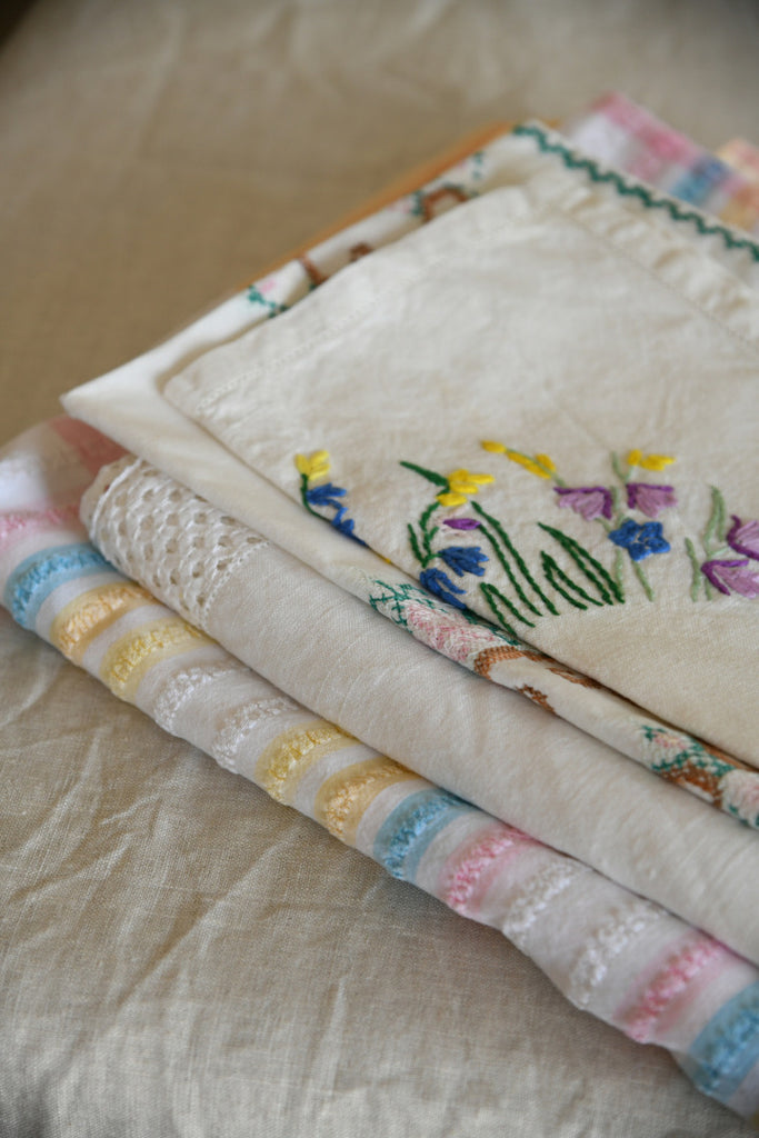 Vintage Tablecloths