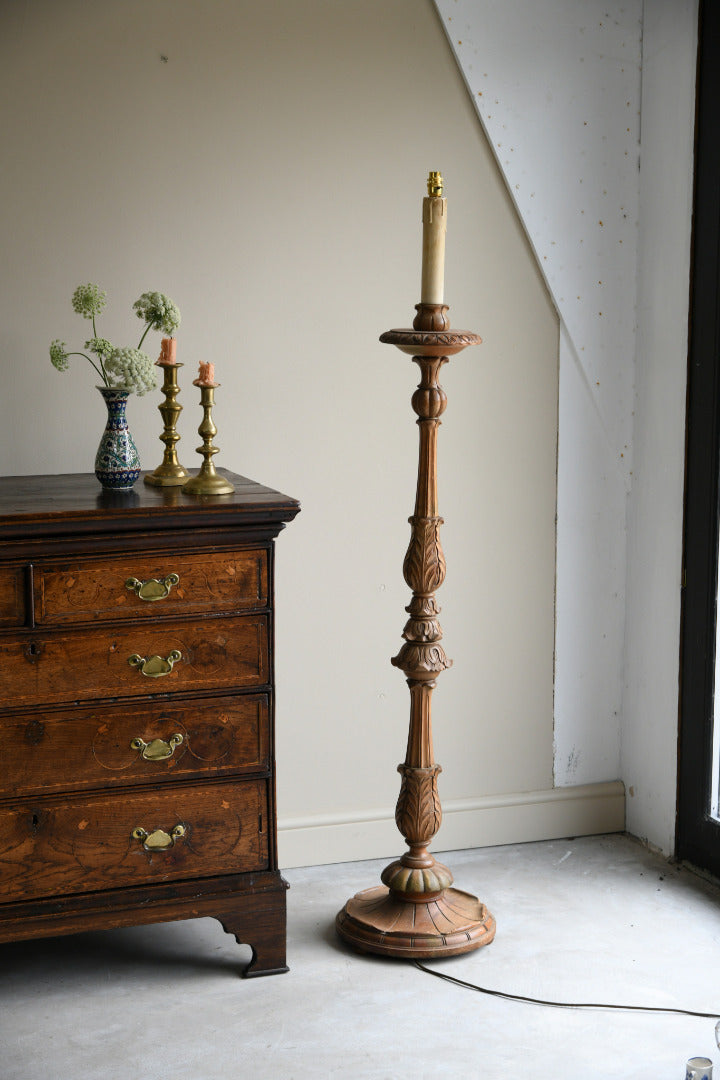 Carved Acanthus Leaf Standard Lamp