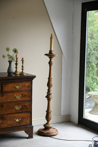Carved Acanthus Leaf Standard Lamp
