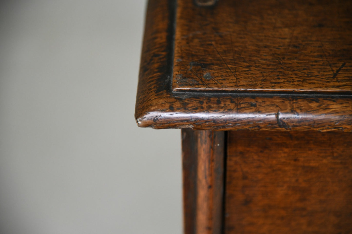 18th Century Oak Chest of Drawers