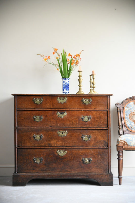18th Century Oak Chest of Drawers