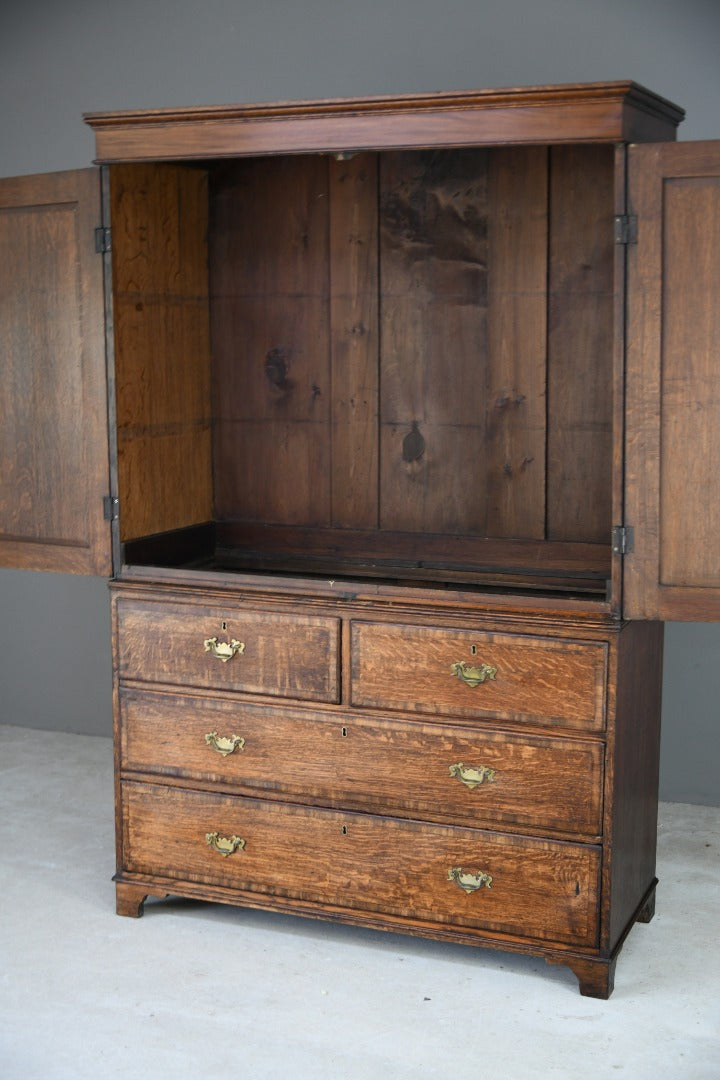 Antique Oak Hall Robe