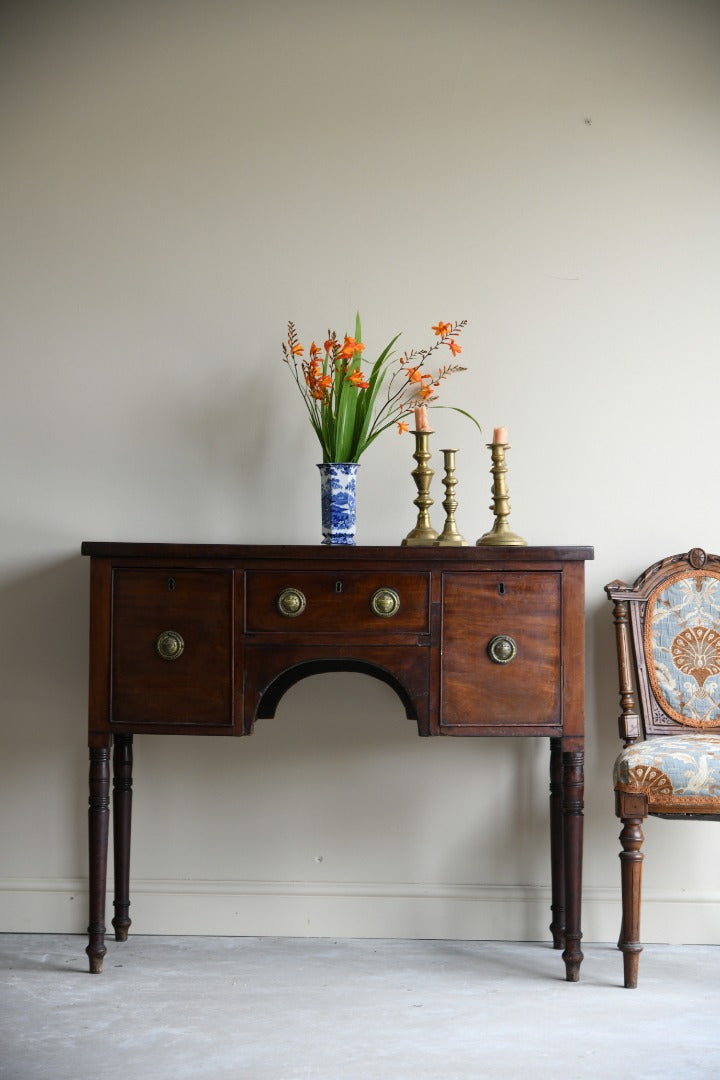 Small Georgian Mahogany Bow Front Sideboard