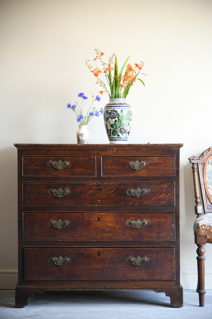 Georgian Oak Chest of Drawers