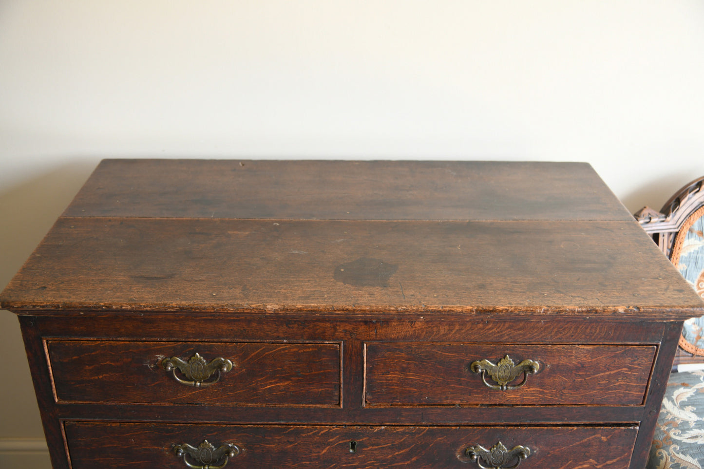 Georgian Oak Chest of Drawers