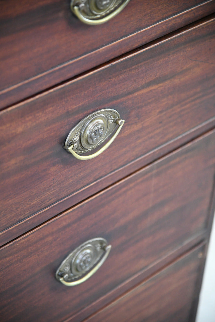 Antique Mahogany Chest of Drawers