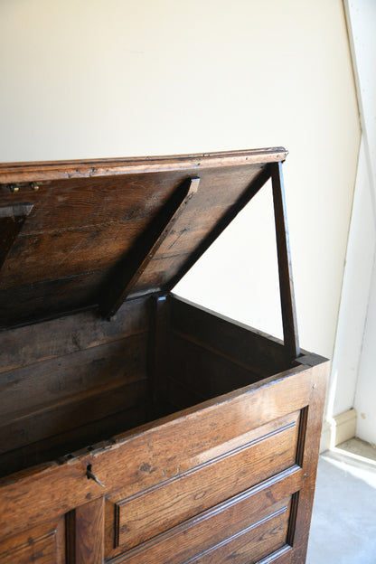 Antique Oak Mule Chest