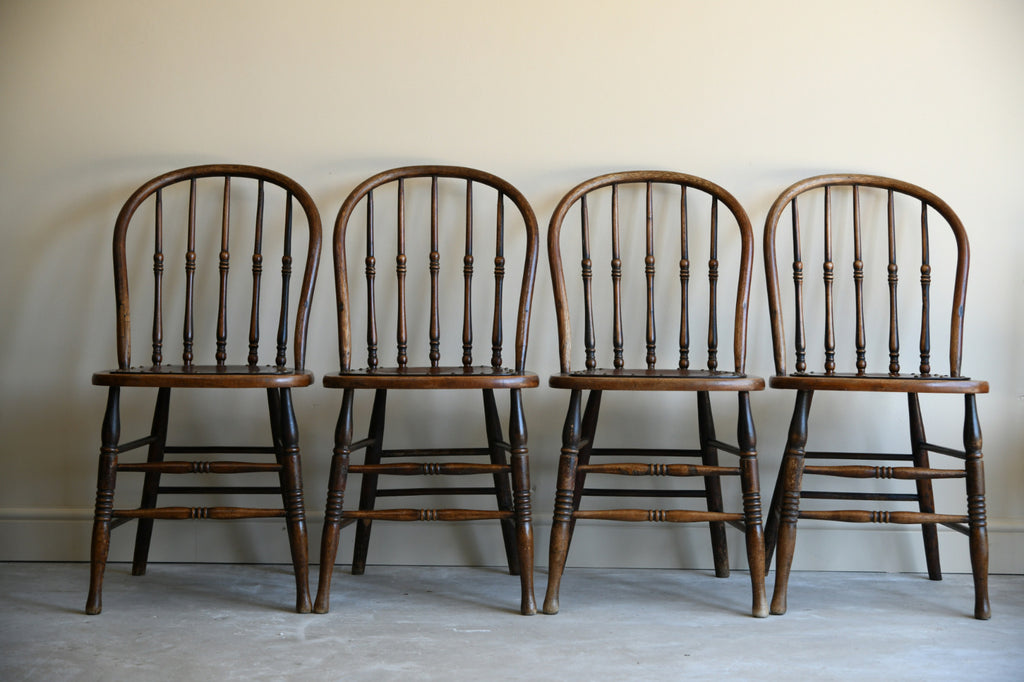 Set 4 Oak Spindle Back Chairs