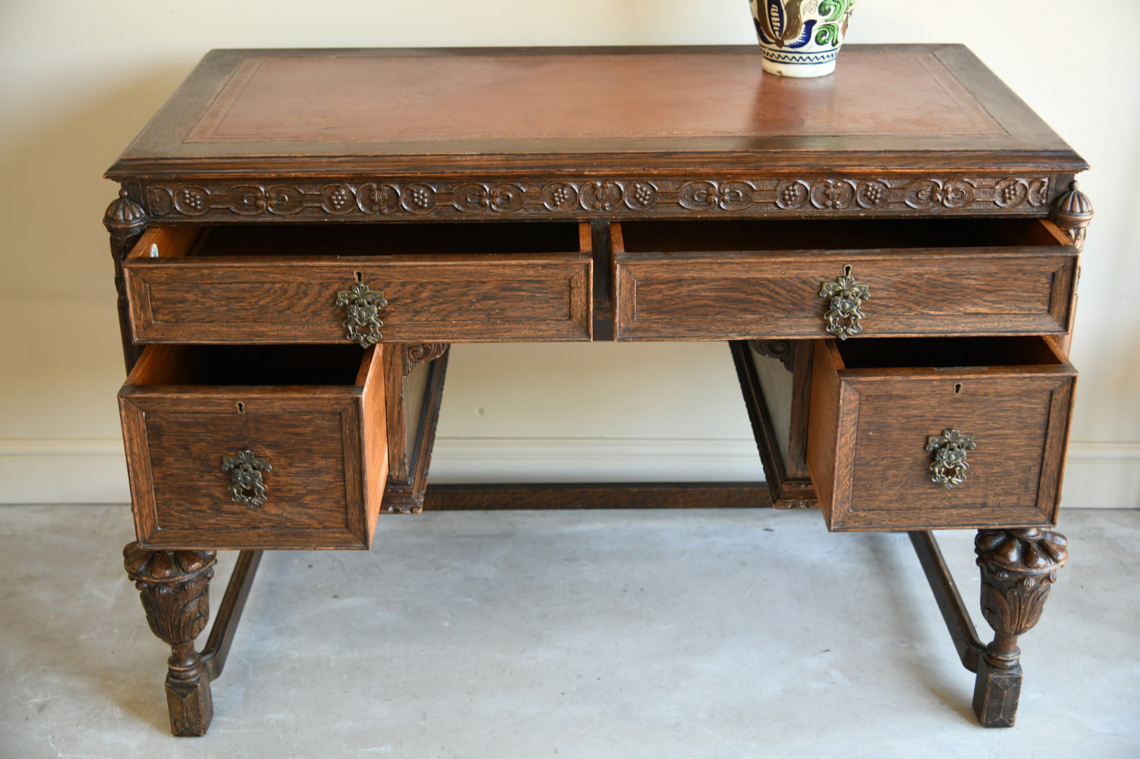 Early 20th Century Oak Desk