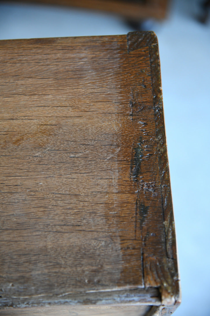 18th Century & Later Walnut Chest of Drawers