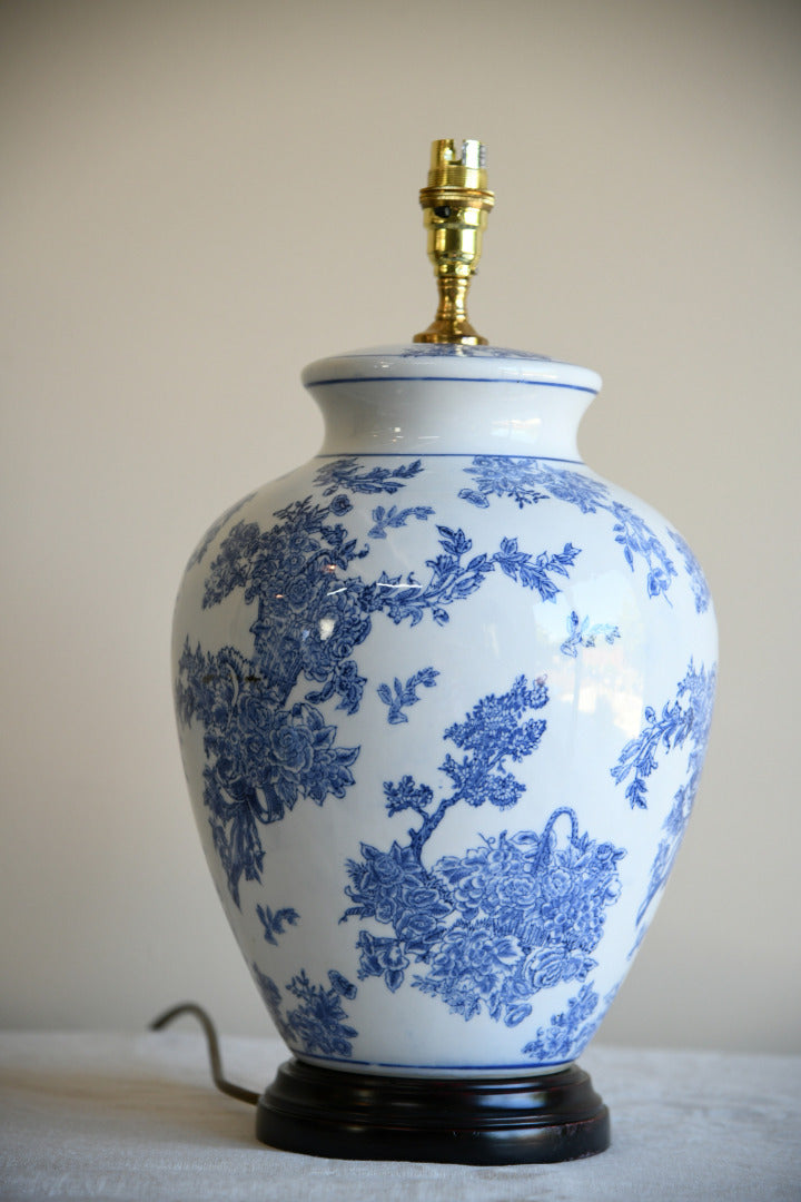 Blue & White Floral Table Lamp