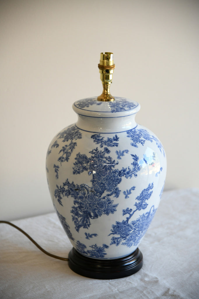 Blue & White Floral Table Lamp