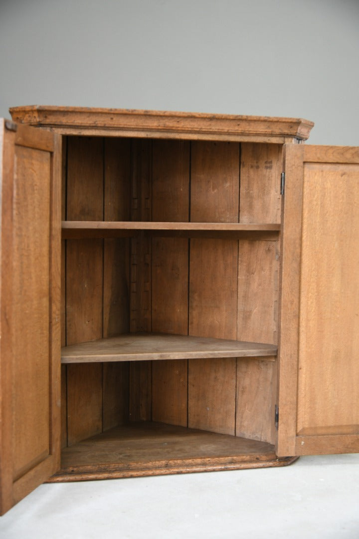 Pair Early 20th Century Oak Hanging Cupboards