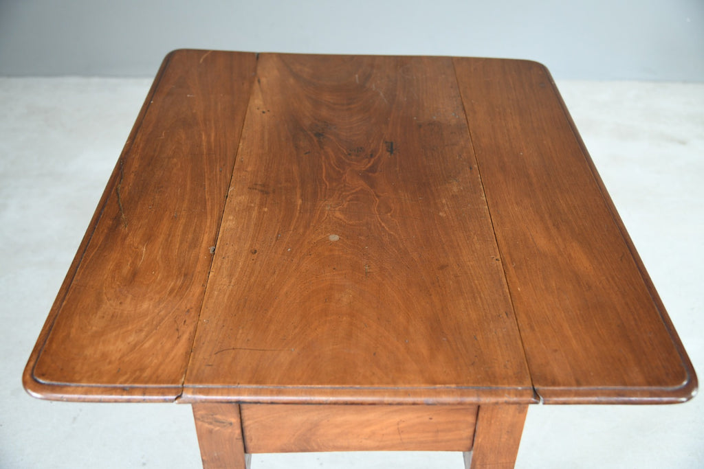 Victorian Mahogany Pembroke Table
