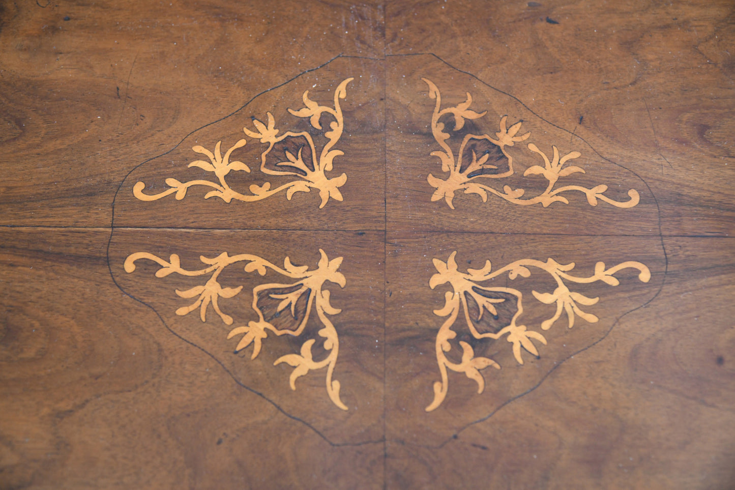 Victorian Oval Walnut Inlaid Table