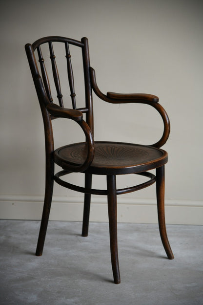 Single Thonet Bentwood Carver Chair