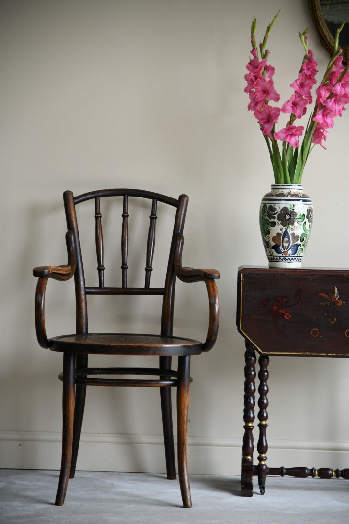 Single Thonet Bentwood Carver Chair