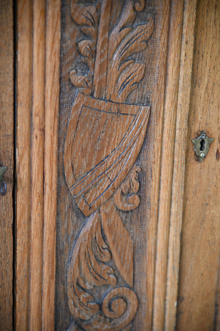 Victorian Carved Oak Dresser