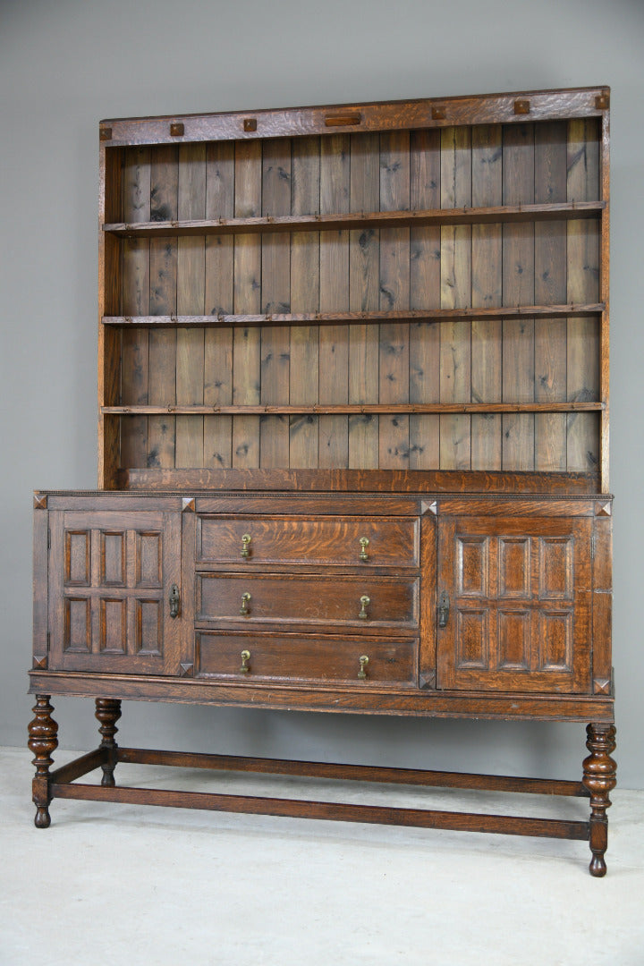 Early 20th Century Oak Dresser