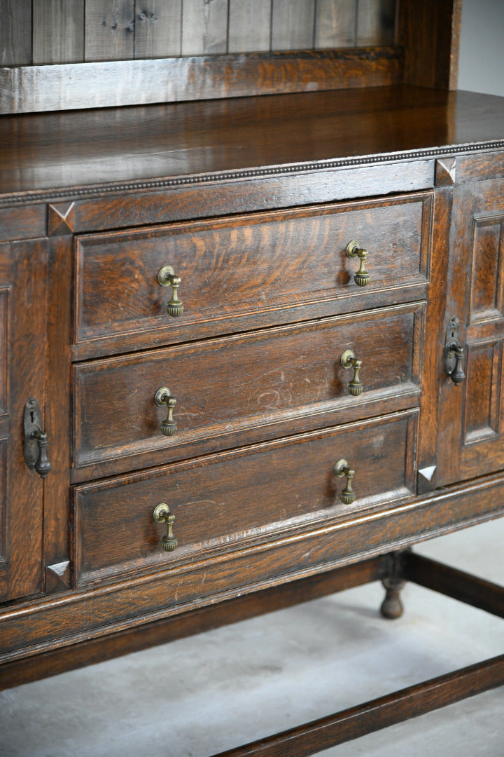 Early 20th Century Oak Dresser