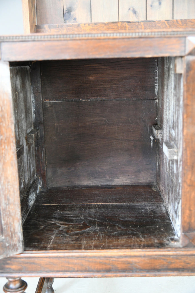 Early 20th Century Oak Dresser