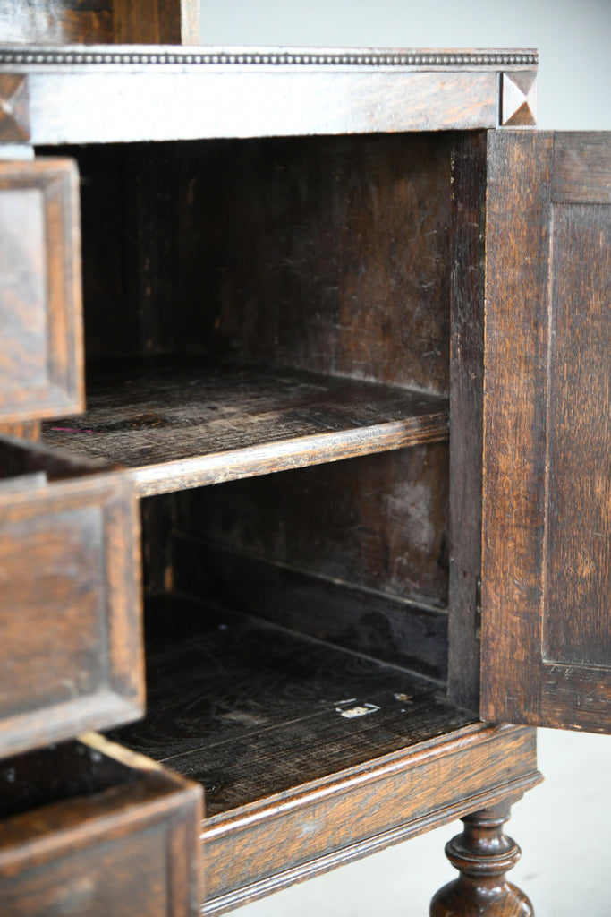 Early 20th Century Oak Dresser