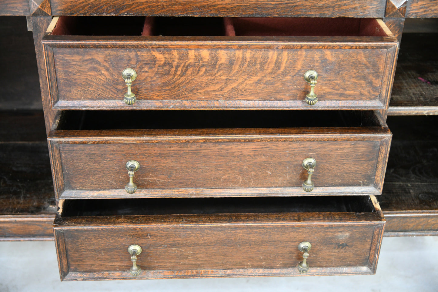 Early 20th Century Oak Dresser